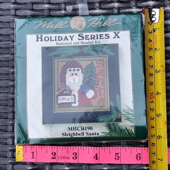 Vintage Xmas Mill Hill Buttoned Beaded Holiday Series X SLEIGHBELL SANTA (2002) - Picture 6 of 6